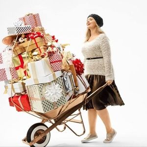 40% OFF everything you like in my closet today till Dec, 24th,2022!!!